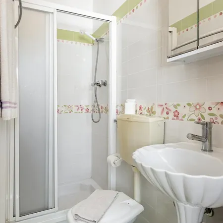 Villa Coelho - Center With Pool By Hd Albufeira